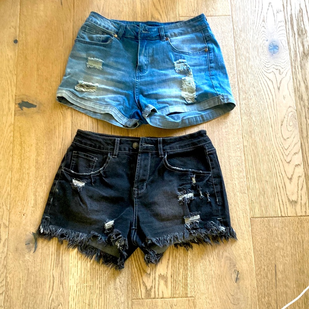 Set of denim distressed shorts size small (fit like size 4)